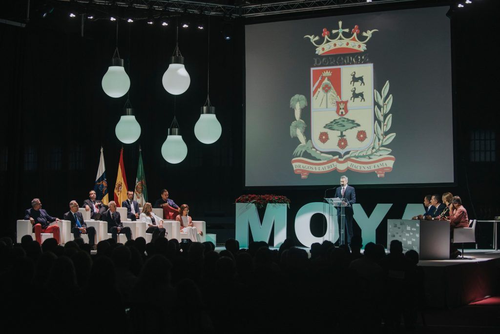 HONORES Y DISTINCIONES MOYA