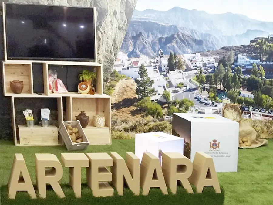 STAND ARTENARA
