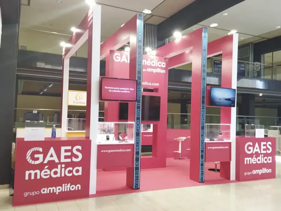 STAND GAES