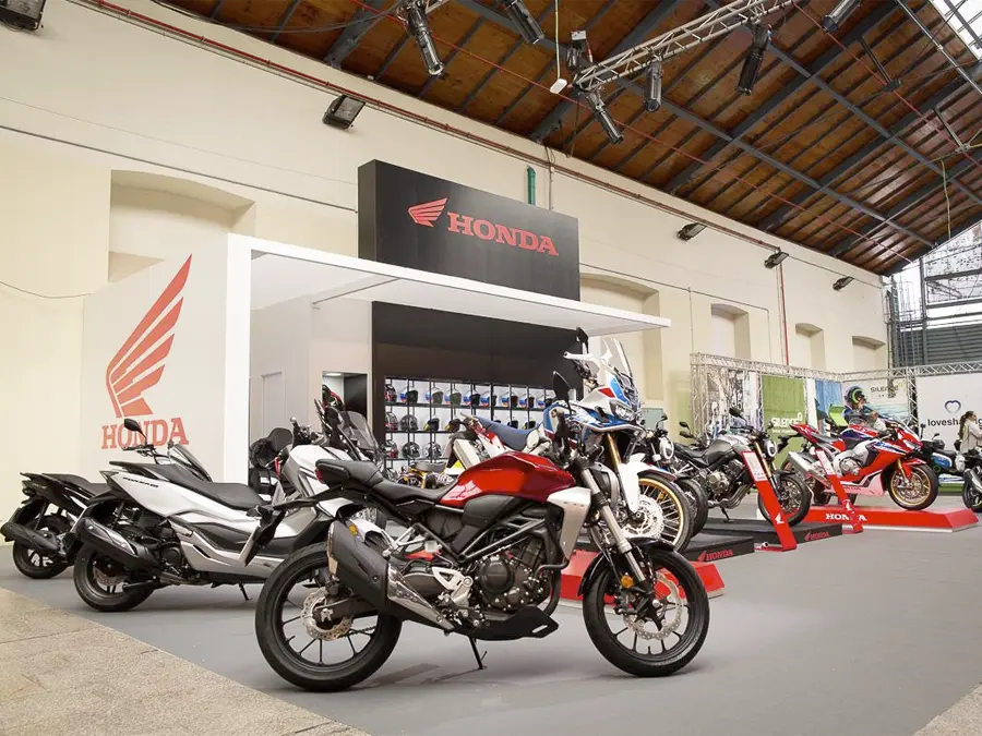 STAND HONDA CANARIAS