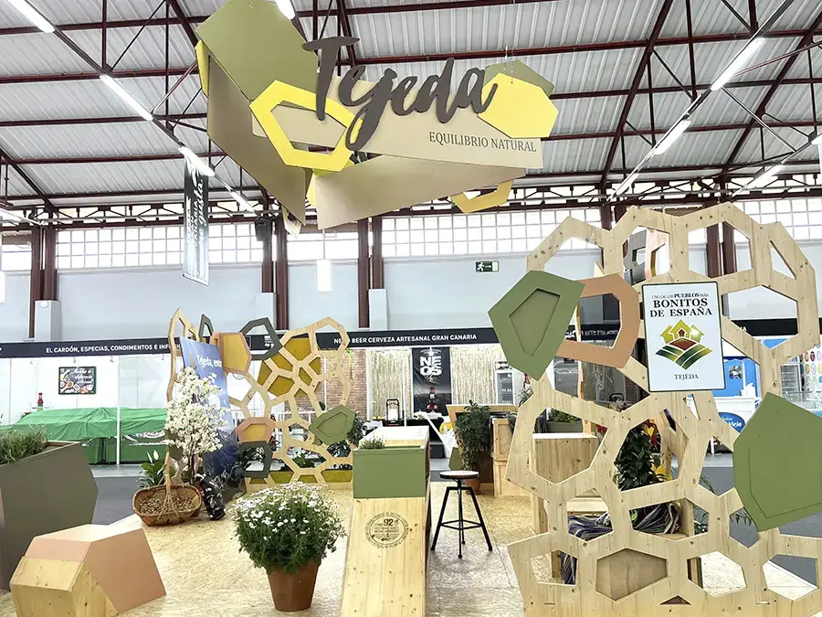 STAND TEJEDA 2024
